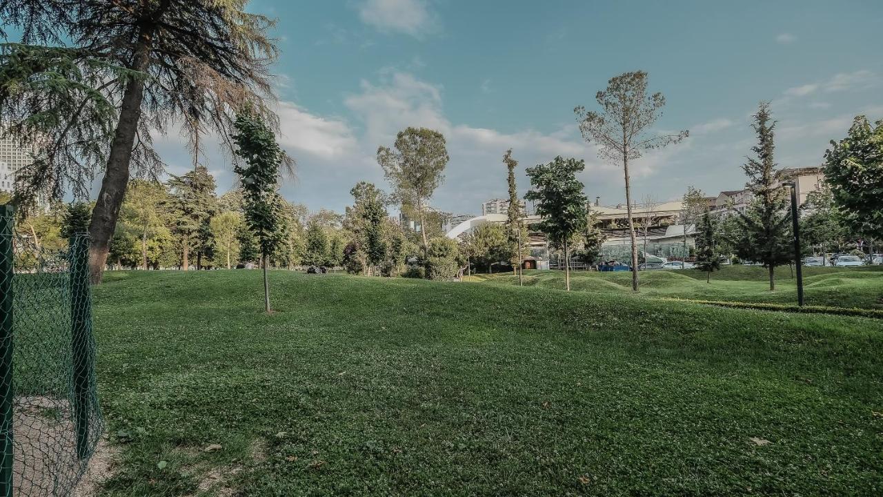 Kelly'S Cozy Hideaway - Central Tirana Kültér fotó