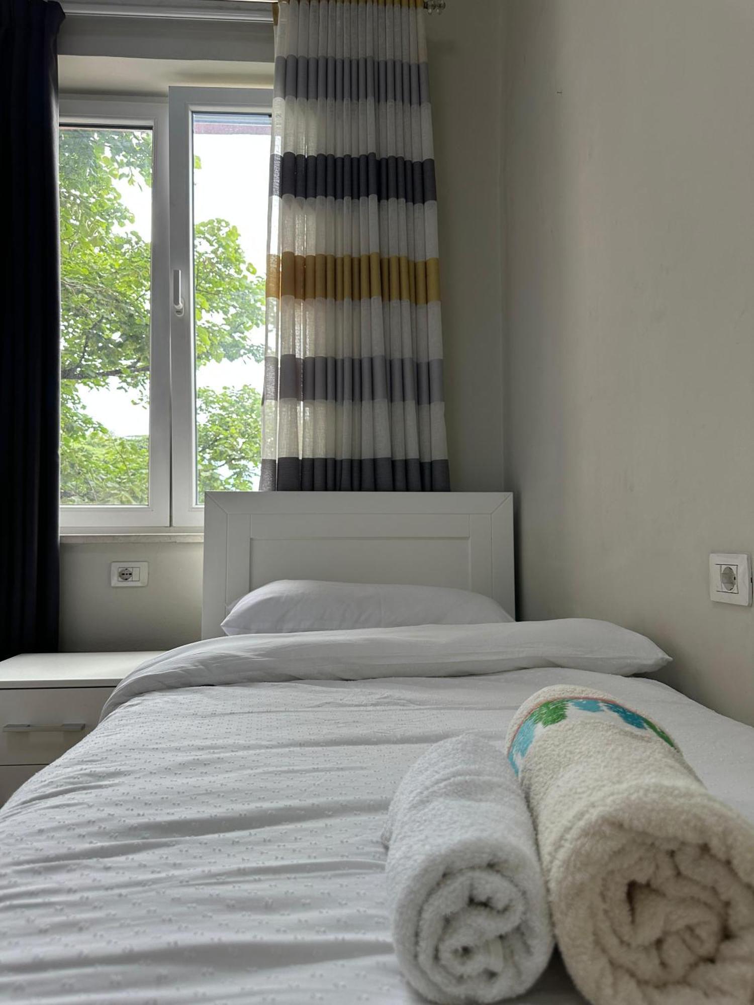 Kelly'S Cozy Hideaway - Central Tirana Kültér fotó