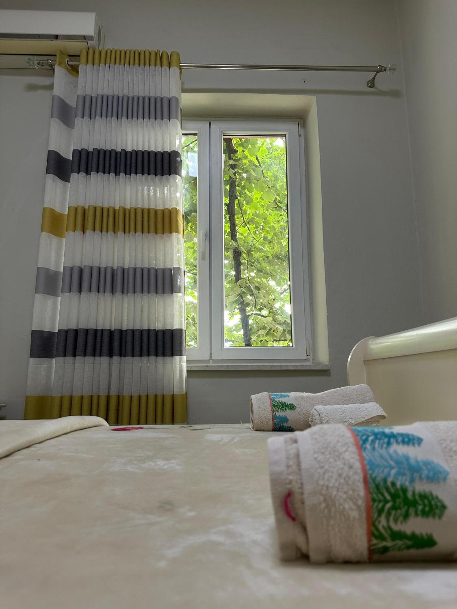 Kelly'S Cozy Hideaway - Central Tirana Kültér fotó